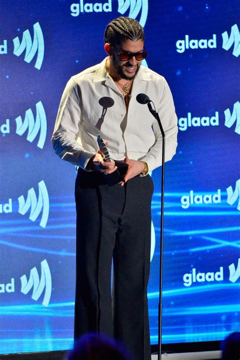 Bad Bunny Accepts Vanguard Award In Heeled Boots At Glaad Awards