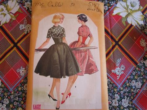 Vintage 1950s Mccalls 5147 Dress Sewing Pattern Size Etsy Sewing