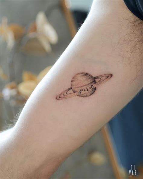 Saturn Tattoo Meaning With Ideas For Your Saturn Return