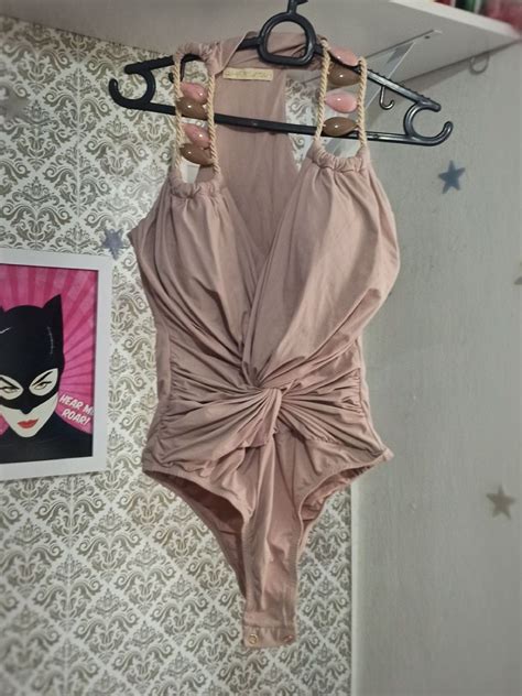 Body Transpassado Pedrarias Nude Blusa Feminina Deslumbrada Usado Enjoei