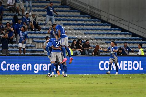 Libertad Fc Vs Emelec Canales De Tv ‘streaming Y Horarios Para Ver En Vivo La Fecha 1 De La