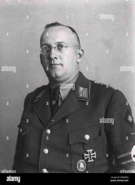 Oberlindober Portrait Heinrich Hoffmann Photographs Adolf Hitler