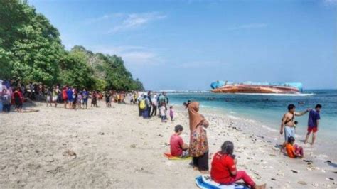 Indahnya Pantai Pasir Putih Pangandaran Dari Tempat Wisata Ini Bisa