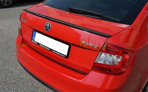 Křídlo - spoiler zadních dveří Škoda Rapid originál Škoda, černý ...