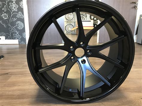 Ferrada Fr2 Alloy Wheels Matt Black Gloss Black Lip Range Rover Sport