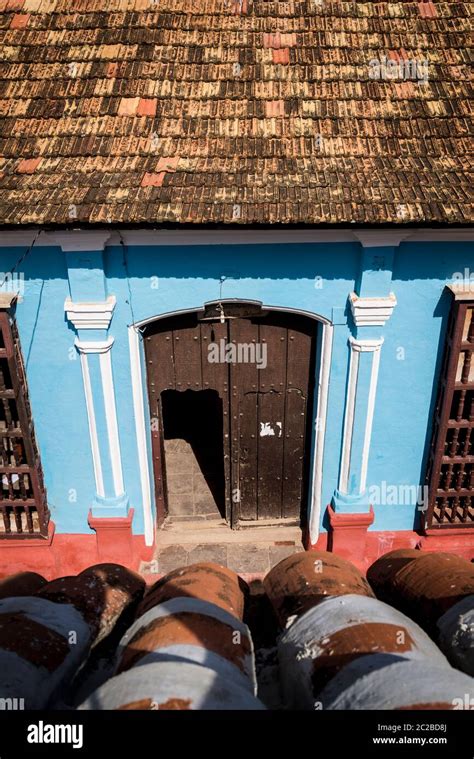 Beautiful Spanish style colonial architecture, Trinidad, Cuba Stock Photo - Alamy