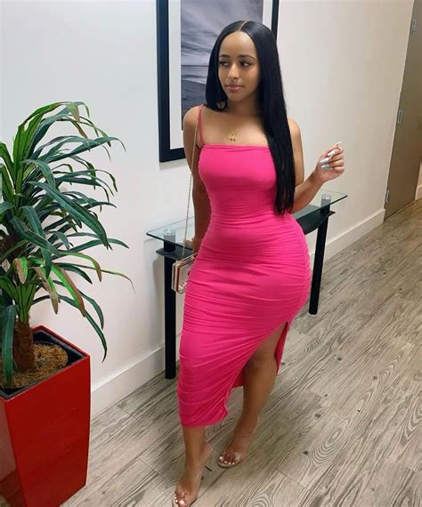 Mesky On Instagram “think Pink💕 Fashionnovacurve Fashionnovapartner” Curvy Girl Outfits