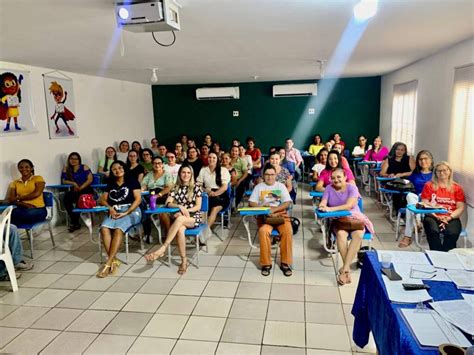 Educação realiza formação do PPAIC 2023 em Esperantina Duscocais