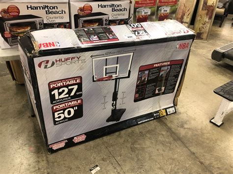 HUFFY SPORTS FULL SIZE PORTABLE BASKETBALL HOOP - Able Auctions