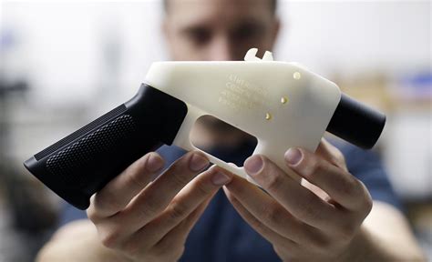 Ninth Circuit Lifts Ban on 3D-Printed Gun Blueprints | Courthouse News Service