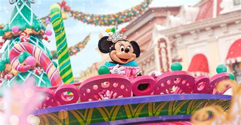 Disneyland Paris Multi Day Entrance Ticket Getyourguide Travel Tours