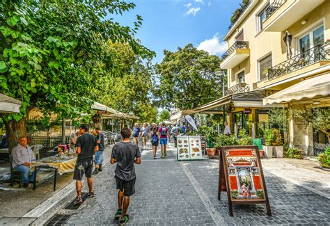 Fotos gratis peatonal cafetería la carretera calle acera pueblo