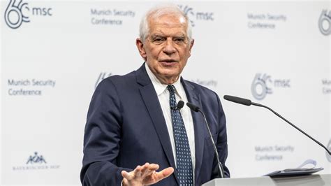 España da un mes a Borrell para que evalúe suspender el acuerdo de