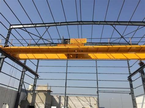 Double Girder Electric Overhead Travelling Eot Crane At Best Price In