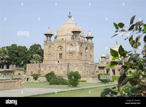 Tomb Of Nithar Khusro Bagh Allahabad Uttar Pradesh India Stock