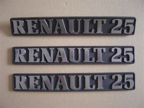 Renault Lot De Anciens Insignes Embl Mes Logos Sigles Monogrammes