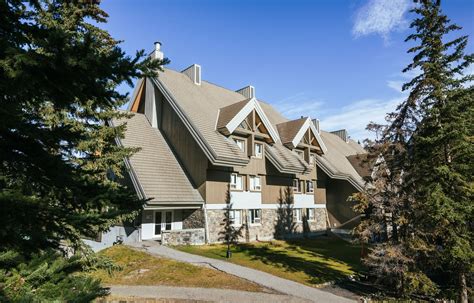 Banff Springs Hotel Staff Housing — Beckvale