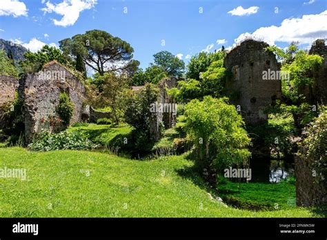 Ninfa Cisterna Di Latina Garden Italy Hi Res Stock Photography And Images Alamy