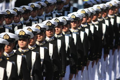 Presidente Boric Aprueba Nuevo Alto Mando De La Armada Dos