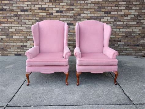 20+ Pink Velvet Wingback Chair