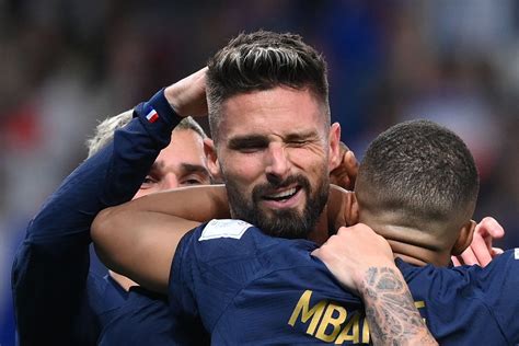 World Cup 2022 Olivier Giroud Matches Thierry Henrys Record As France