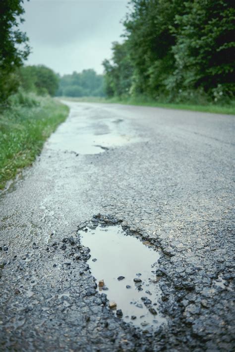 New Ford Focus to Offer Pothole Detection Technology - The News Wheel