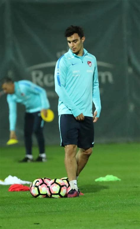 Trabzonspor Da G Zler Ara Transferde Son Dakika