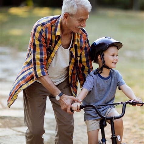 Apprendre à faire du vélo à son enfant en route pour l aventure