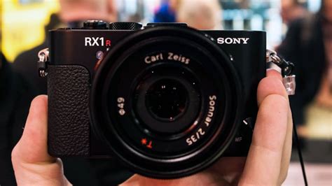 Sony RX1R II First Impressions Review - Reviewed