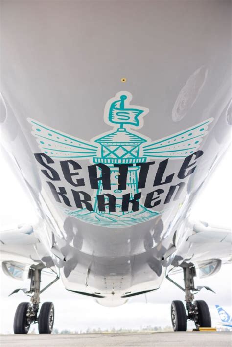 Aviation commerciale L Alaska dévoile son avion Seattle Kraken Livery