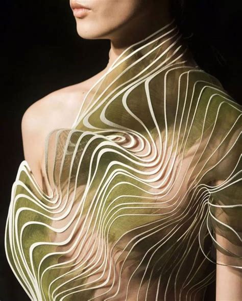 Iris Van Herpen Official On Instagram Craftolution An Exploration