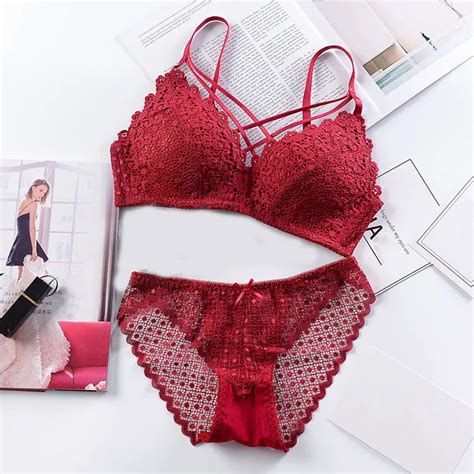 Sexy Lace Embroidery Woman Underwear Set Push Up Ladies Bra And Panty