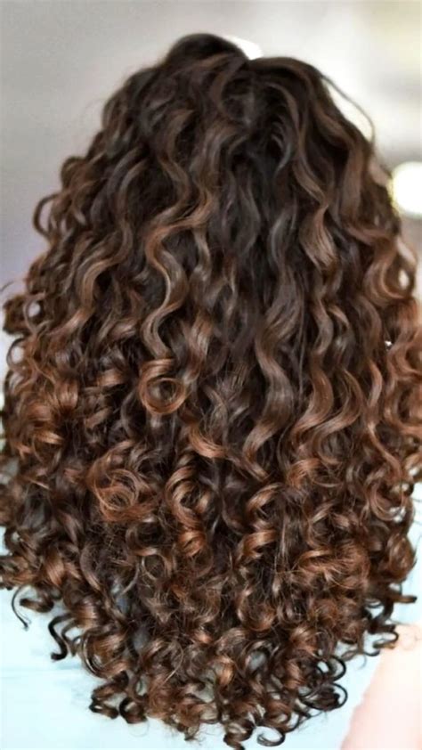 Cabelo Cacheado Aprenda A Cuid Lo Em Casa Highlights Curly Hair