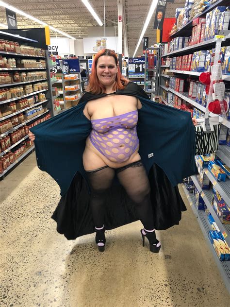 Public Pussy Shesfreaky