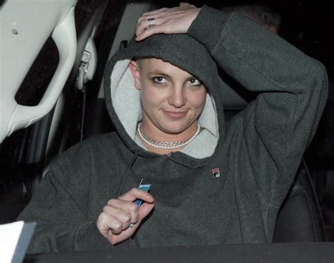 10 Shocking Forum Phun Celebrity Extra Moments You Missed Image 4