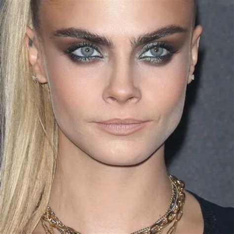 Cara Delevingne asegura que Harvey Weinstein la maltrató por ser