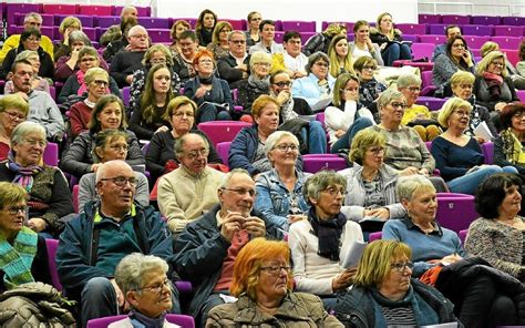 Jeunesse Nutrition et équilibre alimentaire en conférence Le Télégramme