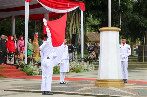 Sumpah Pemuda Ke 94 Ganjar Pendidikan Sumbangsih Pemuda Ubah Nasib