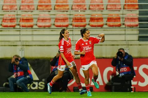 Fc Rosengard Sest Inclin Contre Benfica