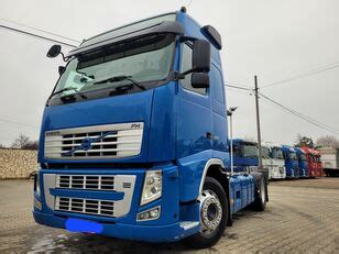 VOLVO Truck Tractor For Sale Ukraine Rovno MW33802