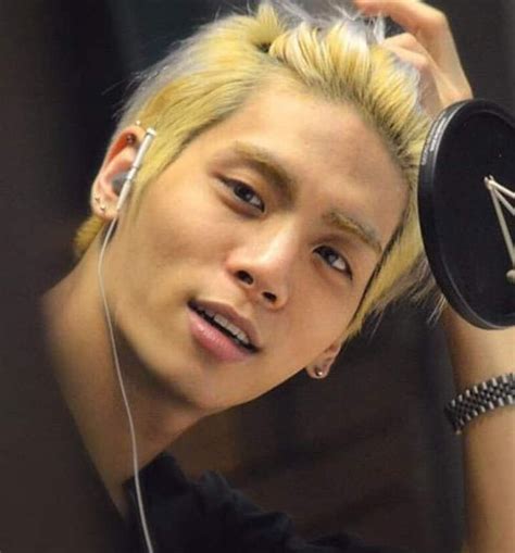 Pin By Susan Robinson On SHINee Shinee Jonghyun Shinee Jonghyun