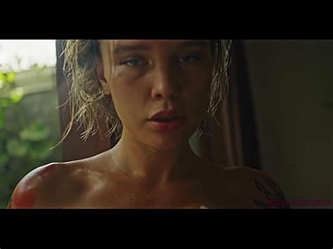 SANKTOR INKED BABE WITH HUGE BUTT MASTURBATES XNXX