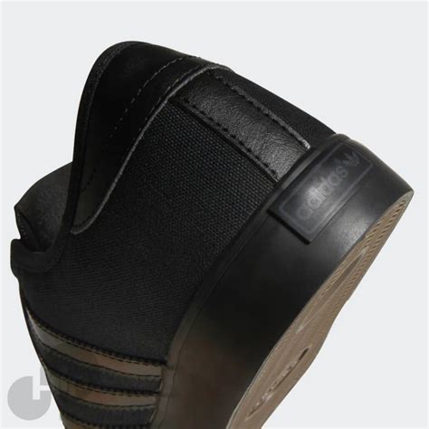 Tênis Adidas Seeley Preto Loja Hip