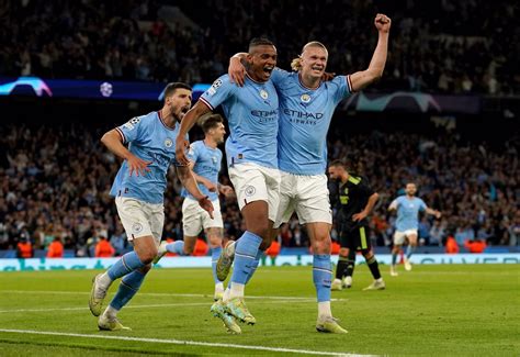 El Manchester City campeón de la Premier League tras otra derrota del