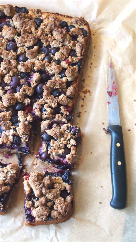 Zuckerfreier Streuselkuchen Mit Beeren Bake It Naked Streusel