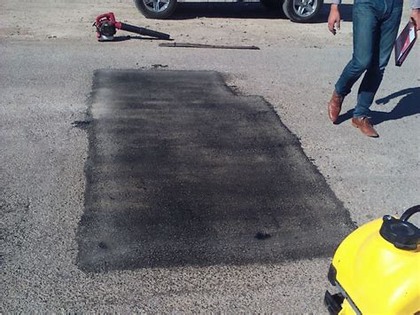 Demostracion De Bacheo Texas Usa Con Mezcla Asfaltica En Frio