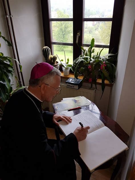 Abp Marek J Draszewski Metropolita Krakowski Na Campus Misericordiae