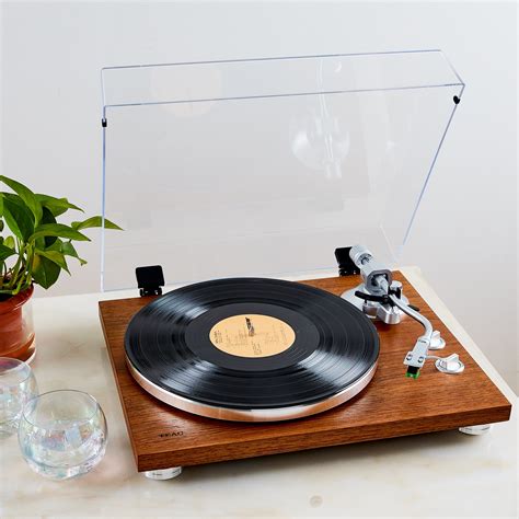 TEAC TN-400BTSEWA Bluetooth Turntable for Vinyl LP Records