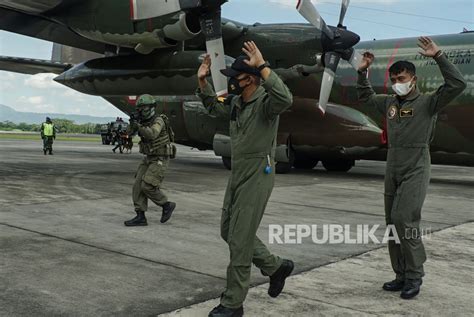 Paskhas TNI AU Uji Alutsista Di Lumajang Republika Online