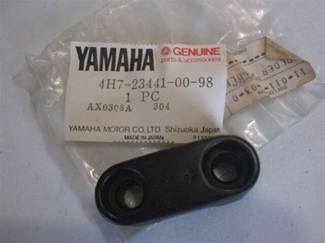 YAMAHA NOS XV750 920 XS400 XJ SR HOLDER HANDLE UPPER LGB 4H7 23441 00